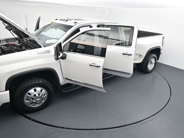 2025 Chevrolet Silverado 3500HD High Country