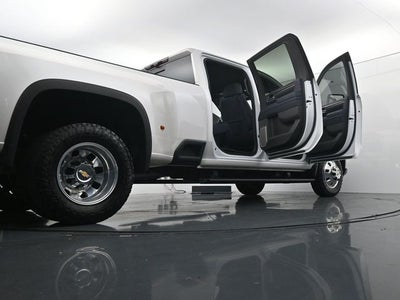 2025 Chevrolet Silverado 3500HD High Country