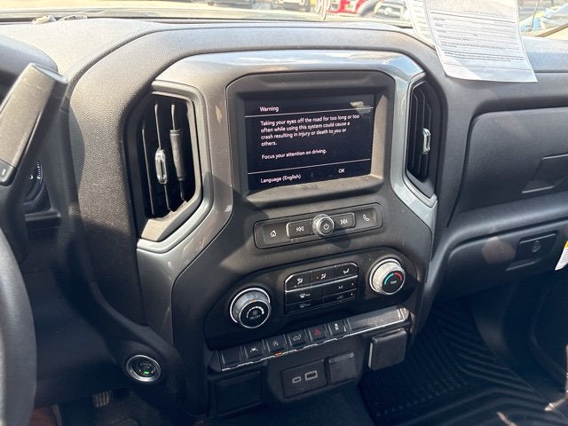 2025 Chevrolet Silverado 1500 Custom