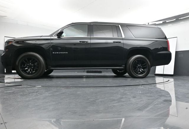 2017 Chevrolet Suburban LS