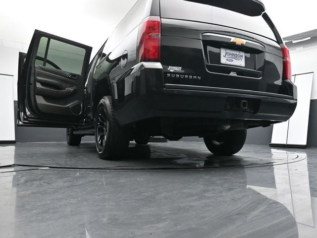 2017 Chevrolet Suburban LS