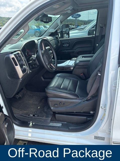 2016 GMC Sierra 2500HD Denali