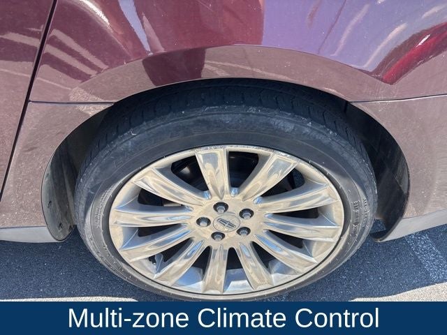 2011 Lincoln MKS Base