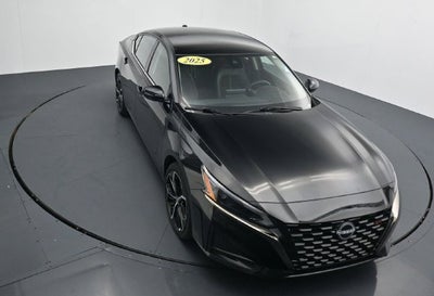 2025 Nissan Altima 2.5 SR