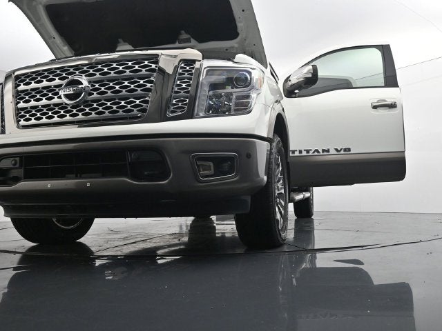 2019 Nissan Titan Platinum Reserve