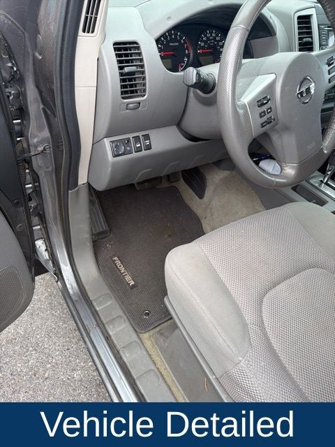 2016 Nissan Frontier SV