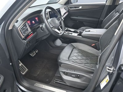 2024 Volkswagen Atlas 2.0T SEL Premium R-Line