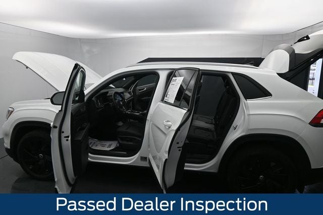 2024 Volkswagen Atlas Cross Sport 2.0T SE w/Technology