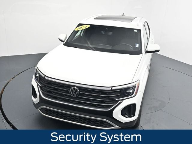 2024 Volkswagen Atlas Cross Sport 2.0T SE w/Technology