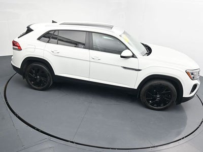 2024 Volkswagen Atlas Cross Sport 2.0T SE w/Technology
