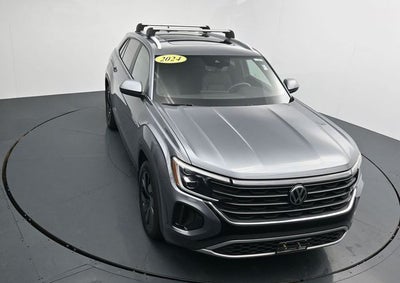 2024 Volkswagen Atlas Cross Sport 2.0T SE w/Technology