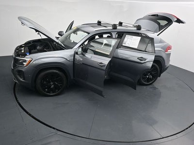 2024 Volkswagen Atlas Cross Sport 2.0T SE w/Technology