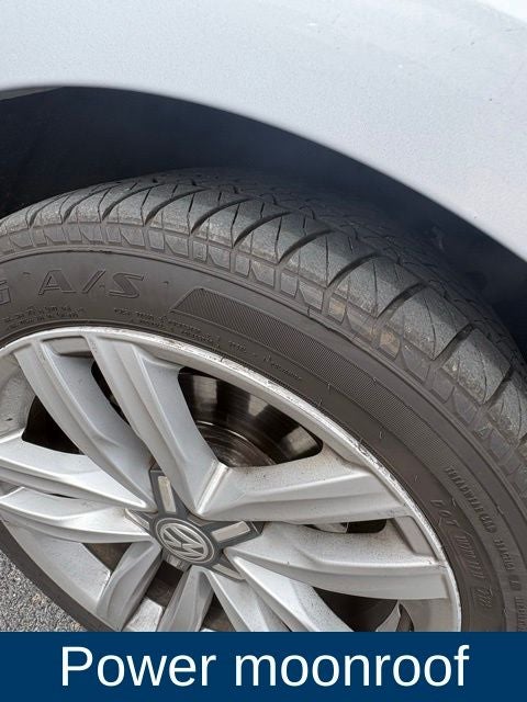 2016 Volkswagen Passat SEL