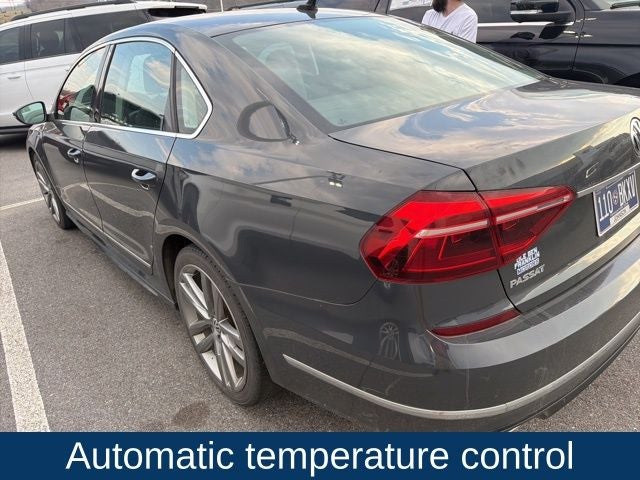 2017 Volkswagen Passat 1.8T R-Line