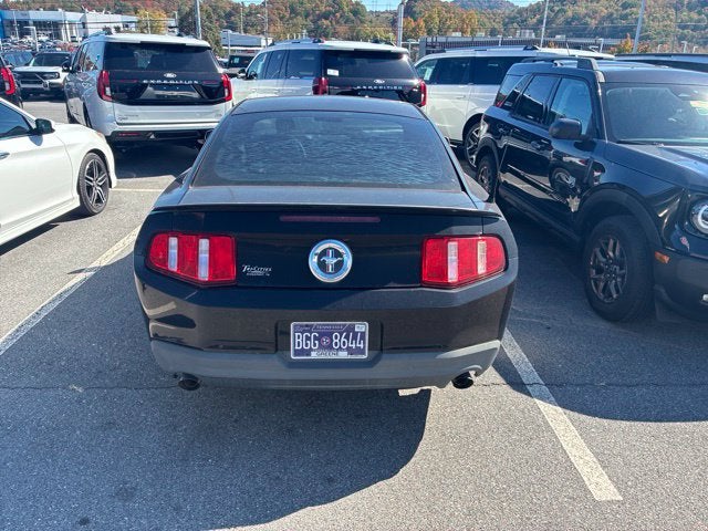 2012 Ford Mustang V6