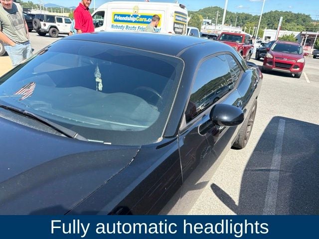 2017 Dodge Challenger SXT