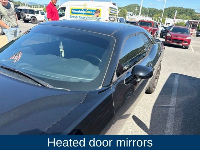 2017 Dodge Challenger SXT