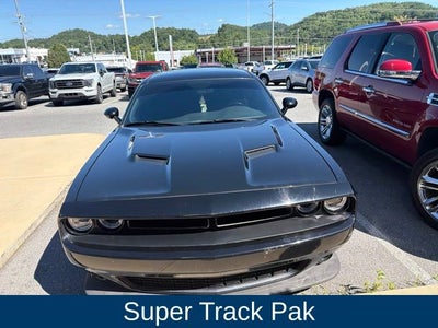2017 Dodge Challenger SXT