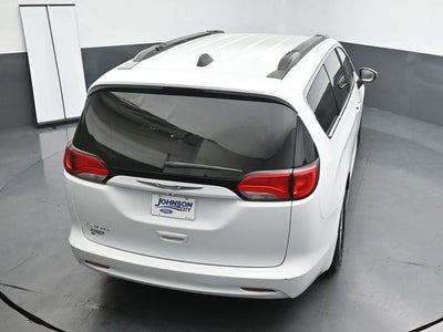 2021 Chrysler Voyager LXI