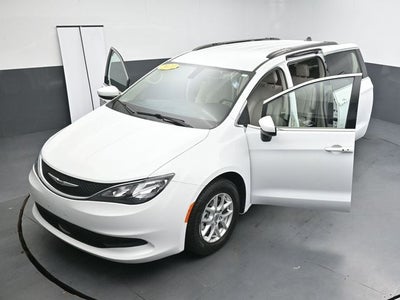 2021 Chrysler Voyager LXI