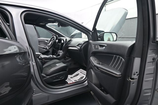 2021 Ford Edge ST