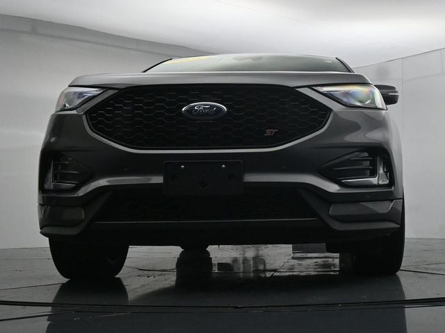 2021 Ford Edge ST