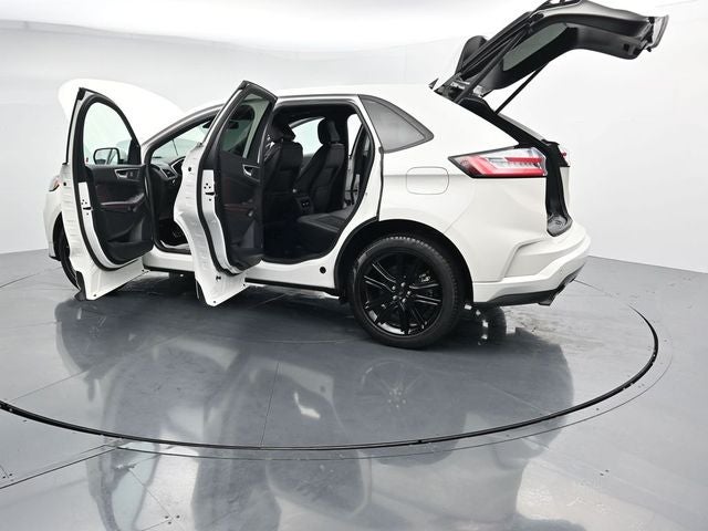 2021 Ford Edge ST Line