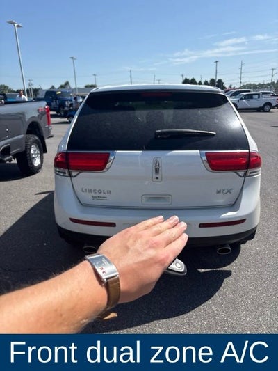 2013 Lincoln MKX Base