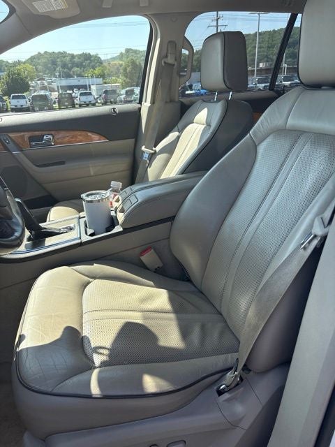 2013 Lincoln MKX Base