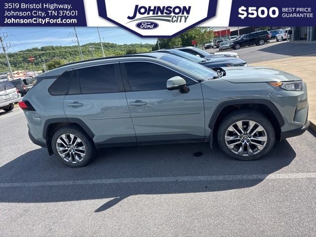 2021 Toyota RAV4 XLE Premium