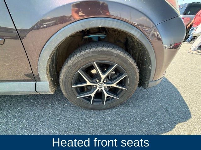2017 Toyota RAV4 SE