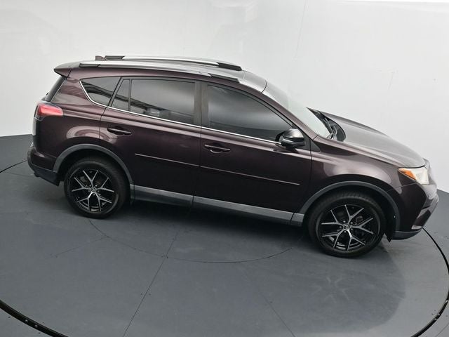 2017 Toyota RAV4 SE