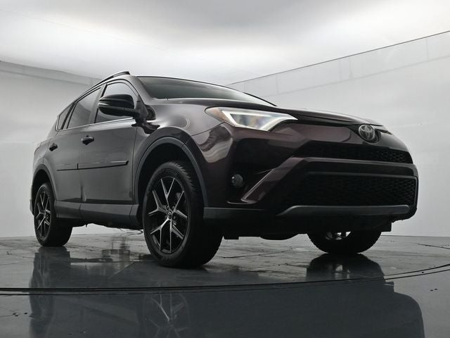 2017 Toyota RAV4 SE