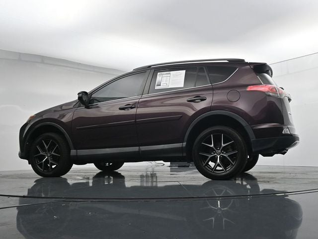 2017 Toyota RAV4 SE