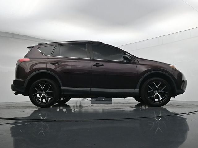 2017 Toyota RAV4 SE