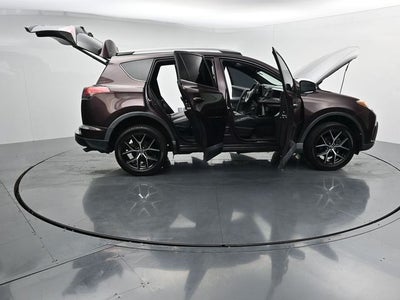 2017 Toyota RAV4 SE