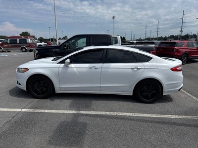 2016 Ford Fusion SE