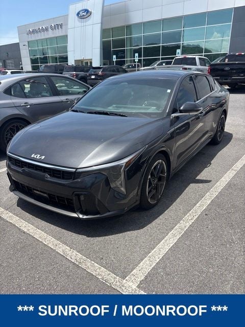 2025 Kia K4 GT-Line