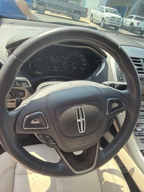 2017 Lincoln MKZ Select