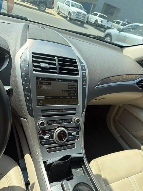 2017 Lincoln MKZ Select