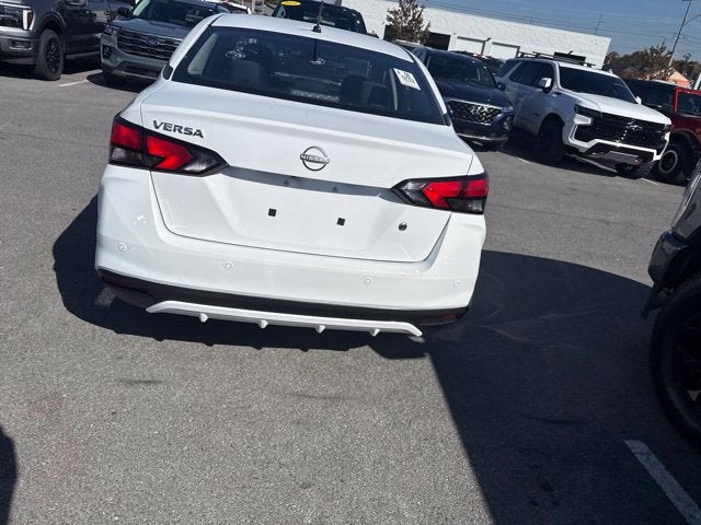2025 Nissan Versa 1.6 S