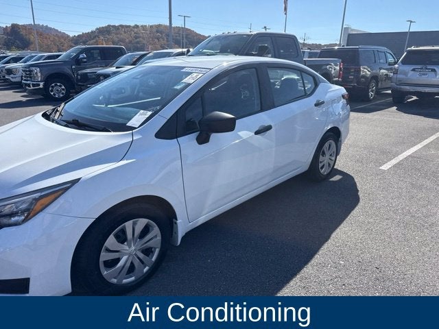 2025 Nissan Versa 1.6 S