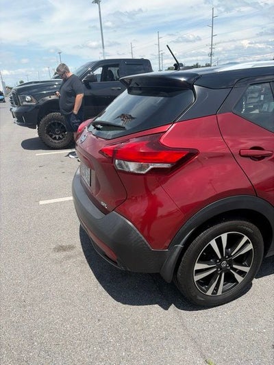 2019 Nissan Kicks SR