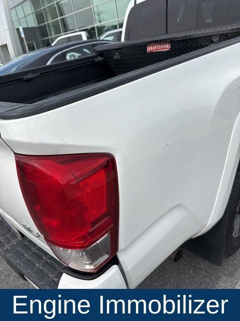2017 Toyota Tacoma TRD Sport