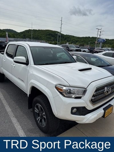 2017 Toyota Tacoma TRD Sport