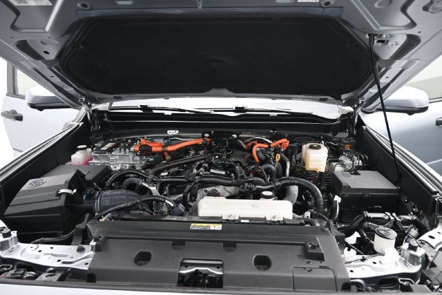 2025 Toyota Tacoma Hybrid Trailhunter