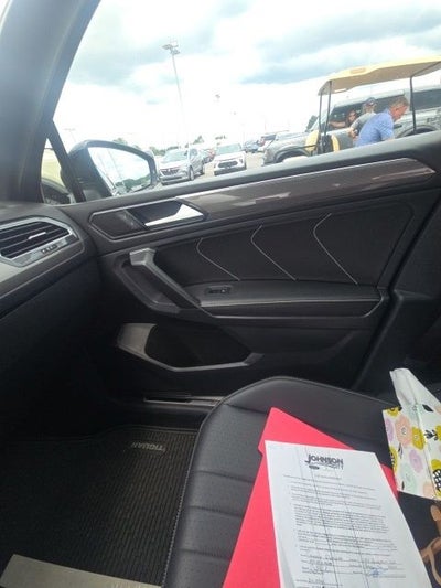 2023 Volkswagen Tiguan 2.0T SE R-Line Black