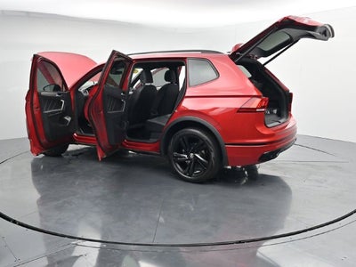 2024 Volkswagen Tiguan 2.0T SE R-Line Black
