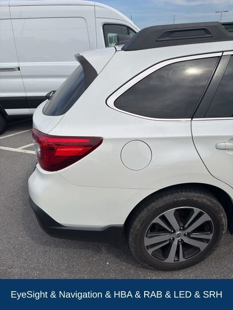 2018 Subaru Outback 2.5i