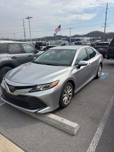 2019 Toyota Camry LE